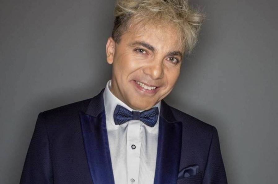 Cristian Castro Se Pinta El Pelo De Morado Y Lo Critican Toda La