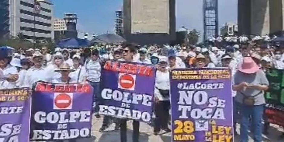 Este movimeinto fue organizado a raíz de las declaraciones del presidente Andrés Manuel López Obrador contra la SCJN y sus integrantes.