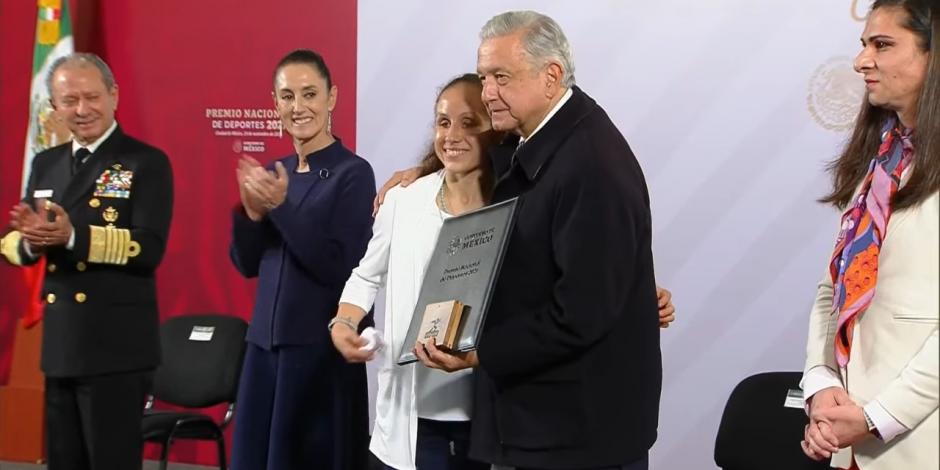 AMLO entrega el Premio Nacional del Deporte 2021