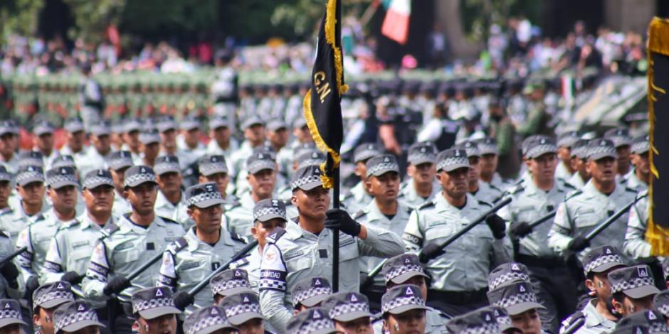 Elementos de las fuerzas armadas durante el Desfile Militar 2022.