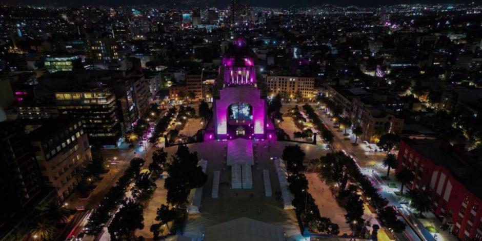 Fotografía panorámica del Monumento a la Revolución.