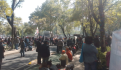 Pobladores de Chilpancingo acuerdan liberar a funcionarios retenidos en bloqueos