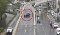 Video: auto pierde el control y sale volando en carretera Valle de Bravo-Toluca