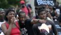 Policía mata a tiros a afroamericano afuera de una tienda en Luisiana, EU