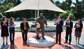 Autoridades detienen a tres por robar estatua de astronauta mexicano