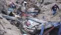 Perú: mueren al menos 26 personas tras caída de autobús de más de 100 metros