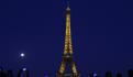 Evacúan Torre Eiffel, en París, por amenaza de bomba