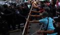 AMLO reprueba actos violentos de la CNTE afuera de Palacio Nacional