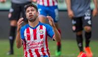 El ariete de 36 años se lamenta después de fallar una oportunidad en un partido del Guadalajara el año pasado.