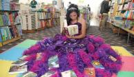 Naomi Sánchez Montoya comparte la foto de su sesión en la librería "Gandhi Oportunidades".