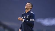 Cristiano Ronaldo lamenta una falla durante el juego entre Juventus y Bolonia