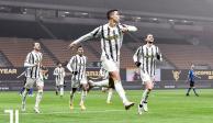 Cristiano Ronaldo celebra uno de sus goles ante el Inter de Milán en la Copa de Italia