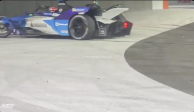 El momento del accidente en la carrera de Fórmula E celebrada en Arabia Saudita.
