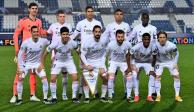 Jugadores del Real Madrid en la foto previa a un partido de la Champions League