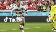 Cristiano Ronaldo celebra tras anotar el segundo gol de Portugal en la Eurocopa 2021