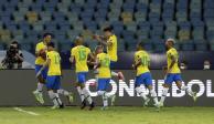 Jugadores de Brasil festejan su gol contra Ecuador en el cierre de la fase de grupos de la Copa América 2021 el pasado 27 de junio.