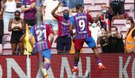 Jugadores del Barcelona celebran un gol en LaLiga de España