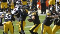 Una acción de un duelo entre Denver Broncos vs Pittsburgh Steelers, de la NFL