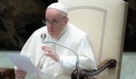 El Papa Francisco invitó a los padres con hijos homosexuales, a no condenarlos por su orientación sexual.