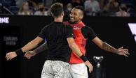 Nick Kyrgios y Thanasi Kokkinakis celebran el título del Abierto de Australia