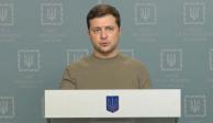 “Decreto: anunciar y llevar a cabo una movilización general”, consta en el texto publicado en la página de la Oficina de la Presidencia de Ucrania.