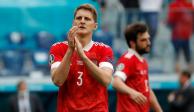 Igor Diveyev después del duelo entre Rusia y Finlandia en la pasada Eurocopa. Los rusos no podrán disputar el repechaje rumbo a Qatar 2022.