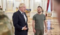 El primer ministro de Gran Bretaña, Boris Johnson, junto al presidente de Ucrania, Volodirmi Zelenski, en el Día de la Independencia de dicho país