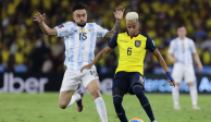 Byron Castillo durante uno de los partidos eliminatorios hacia Qatar 2022 entre Ecuador y Argentina.