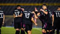 Jugadores de la Selección Mexicana festejan un gol en las eliminatorias rumbo al Mundial Qatar 2022.