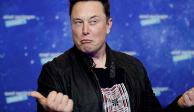Elon Musk toma control de Twitter; despide ejecutivos