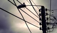 De acuerdo con medios locales, los hechos ocurrieron en el municipio de Uruapan, Michoacán, cuando pretendían instalar un sonido que quedaría colgado a los cables de un poste.
