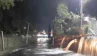 Inundación en Ecatepec inició a causa de una nueva fractura en el sistema de transporte de agua.