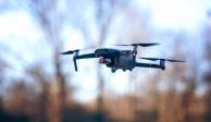 Diputada se manifestó a favor de regular el uso de drones, particularmente cuando se trata de su uso para emitir mensajes o grabar.