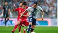 Una acción del partido Monterrey vs Toluca, correspondiente a la Jornada 5 del Torneo Clausura 2023 de la Liga MX, en el Estadio BBVA Bancomer, el 5 de febrero de 2023.