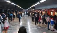 Metro CDMX presenta retrasos en la Línea 3, en foto.