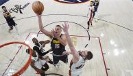 Una acción del Juego 2 de Las Finales de la NBA 2023 entre Denver Nuggets y Miami Heat