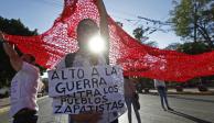 En fotografía de archivo, una protesta contra la violencia ejercida hacia comunidades zapatistas en Chiapas.