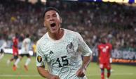 Uriel Antuna celebra uno de los goles de México contra Haití en la fase de grupos de la Copa Oro 2023.