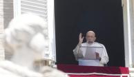 El papa Francisco ofrece la plegaria del Angelus en la plaza de San Pedro del Vaticano, el domingo 9 de julio de 2023.
