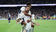 Joselu celebra uno de los dos goles que marcó el Real Madrid