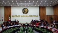 Comisiones del INE avalan acuerdo para que partidos postulen cinco candidatas a gubernaturas