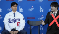 El jugador de los Dodgers de Los Ángeles Shohei Ohtani y su traductor Ippei Mizuhara