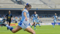 Lucía Yánez durante un partido del Puebla en la Liga MX Femenil.