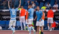 Jugadores de la Lazio festejan un gol del equipo en la Jornada 2 de la actual campaña en el balompié italiano.