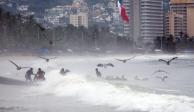 Activa Marina acciones preventivas en costas del Pacífico por tormenta Ivo