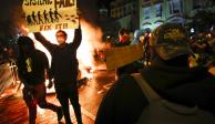 Hasta mil manifestantes se han concentrado en Lafayette Park, frente a la Casa Blanca.