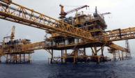 La petrolera rusa Lukoil anunció el descubrimiento de un campo petrolero