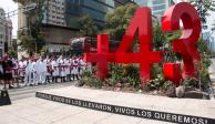 Antimonumento a los 43 normalistas desaparecidos de Ayotzinapa.