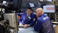 El Promedio Industrial Dow Jones pierde 0.59 por ciento, a 27,110.66 unidades.