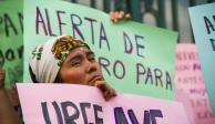 Mujeres exigen ante el Congreso de la Ciudad, Alerta de Género, en una protesta del 5 de septiembre de 2019